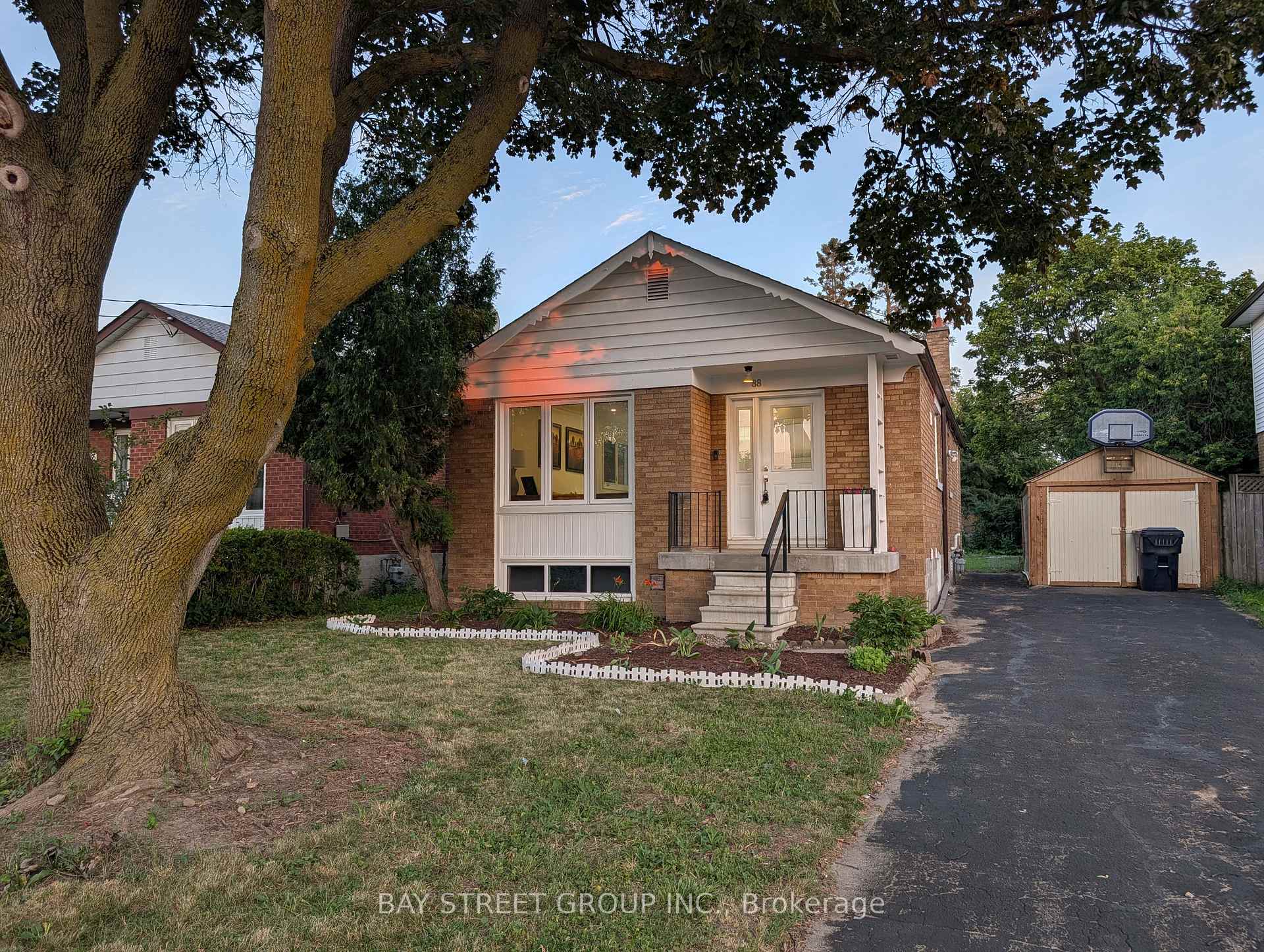 Photo 1 of 88 Frey Crescent, Scarborough, Wexford-Maryvale — HOMEH