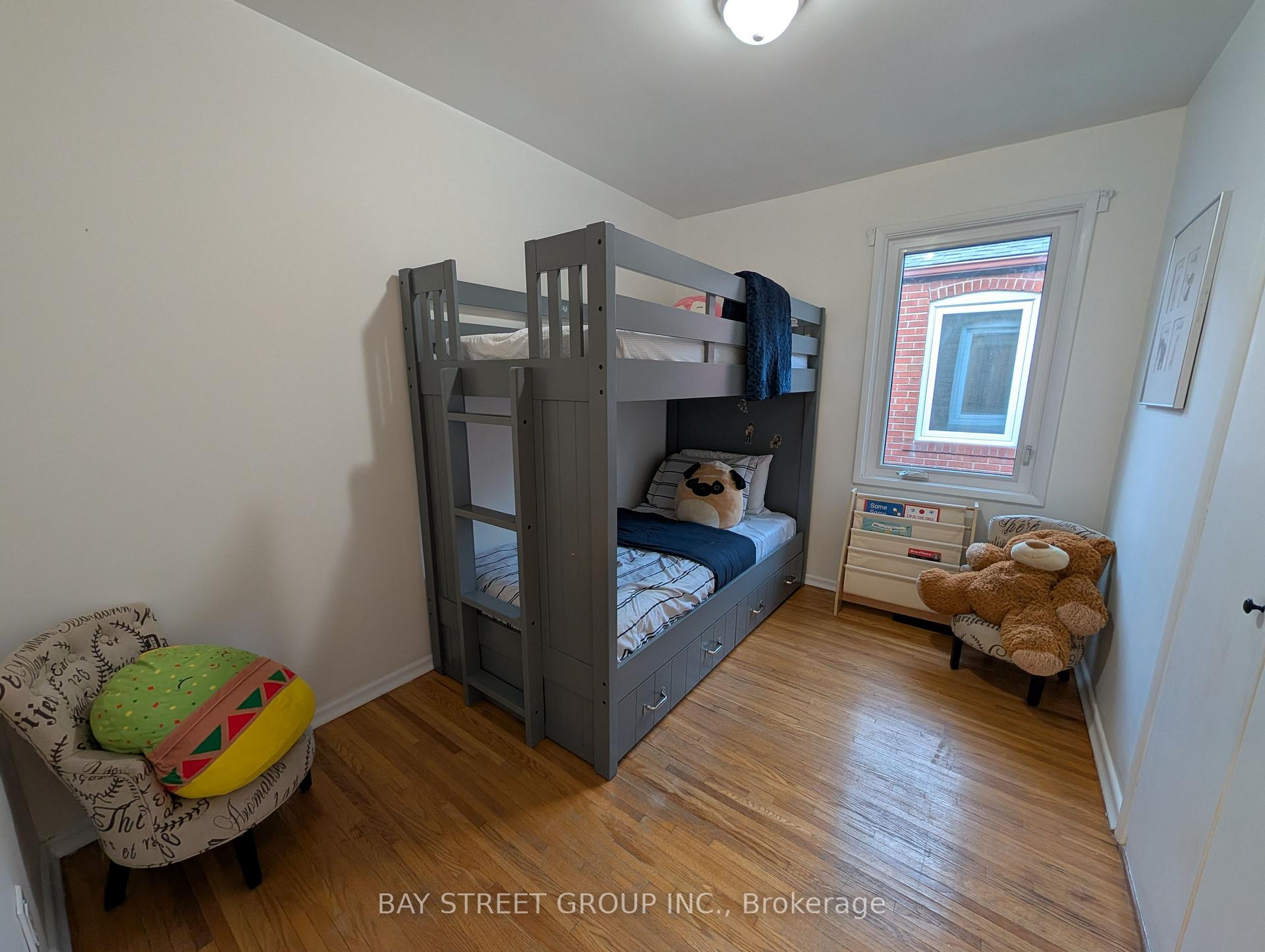 Photo 6 of 88 Frey Crescent, Scarborough, Wexford-Maryvale — HOMEH