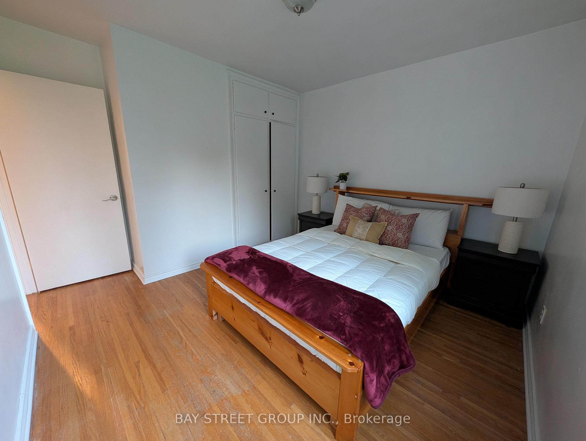 Photo 8 of 88 Frey Crescent, Scarborough, Wexford-Maryvale — HOMEH