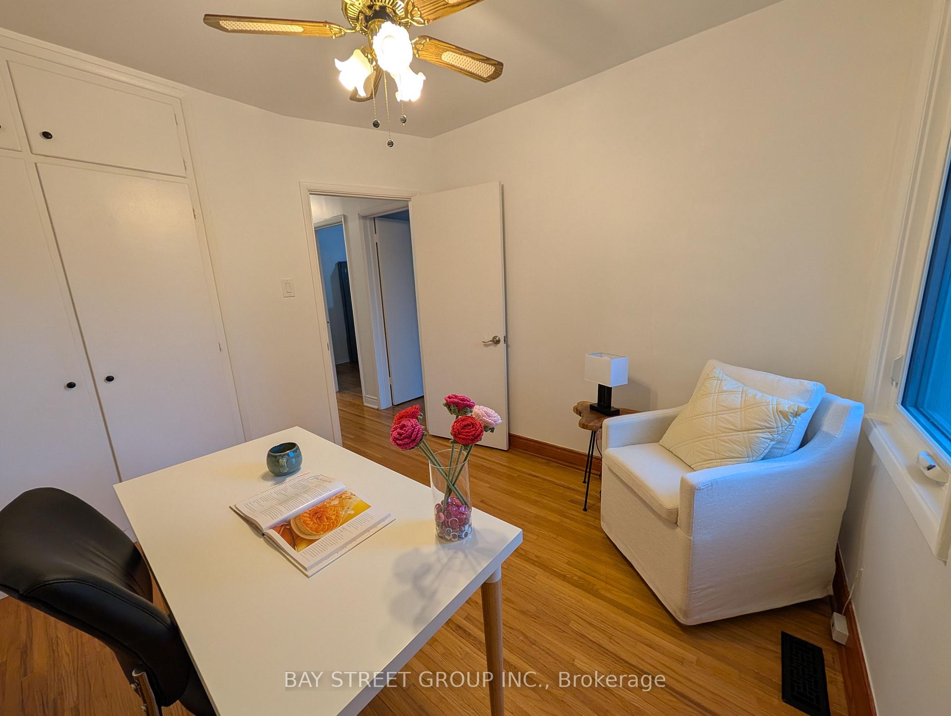 Photo 10 of 88 Frey Crescent, Scarborough, Wexford-Maryvale — HOMEH