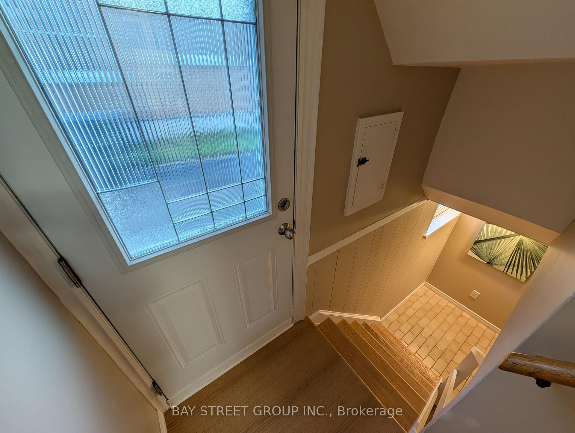 Photo 13 of 88 Frey Crescent, Scarborough, Wexford-Maryvale — HOMEH
