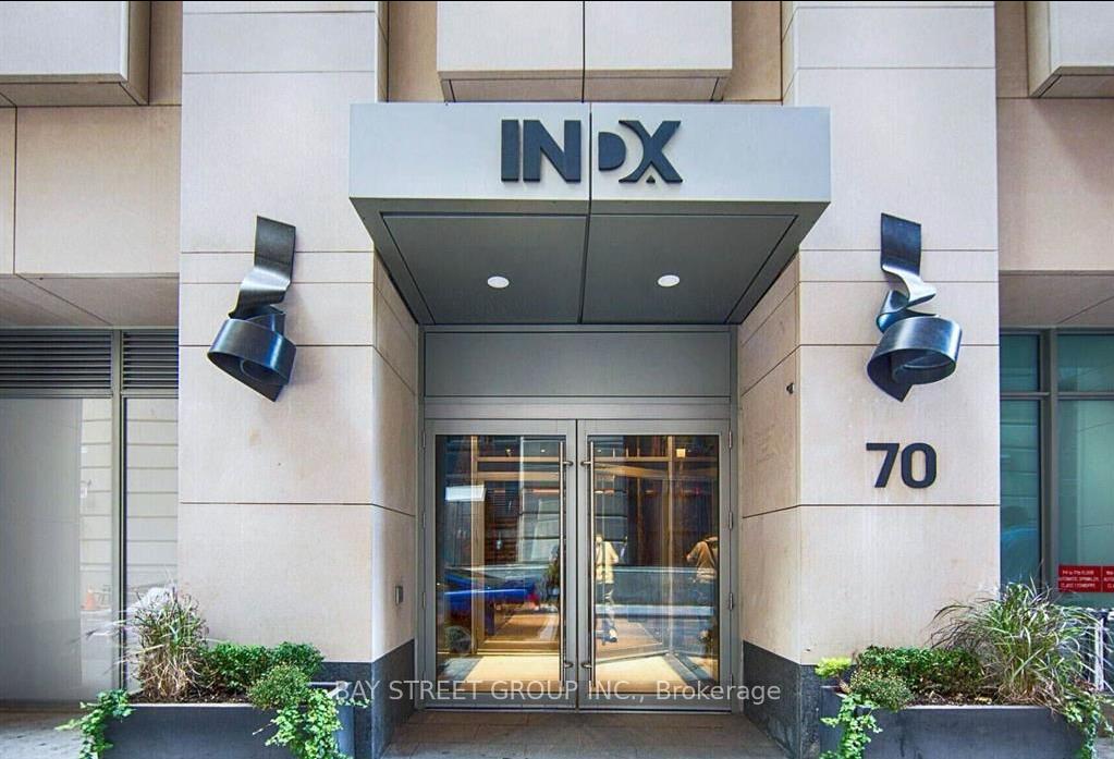 Photo 2 of Unit 1107, 70 Temperance Street, Toronto, Bay Street Corridor — HOMEH
