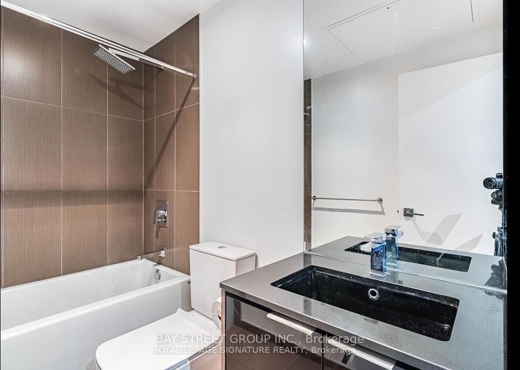 Photo 18 of Unit 1107, 70 Temperance Street, Toronto, Bay Street Corridor — HOMEH