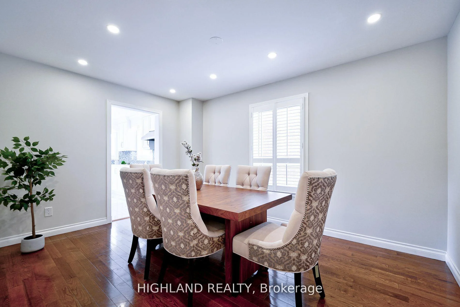 Photo 15 of 3591 Copernicus Drive, Mississauga, Fairview — HOMEH