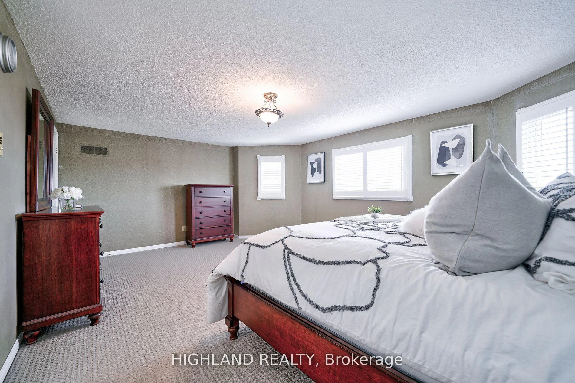 Photo 22 of 3591 Copernicus Drive, Mississauga, Fairview — HOMEH