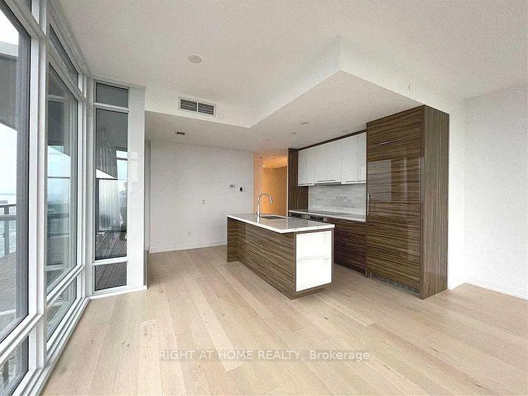 Photo 2 of Unit 4607, 488 University Avenue, Toronto, Kensington-Chinatown — HOMEH