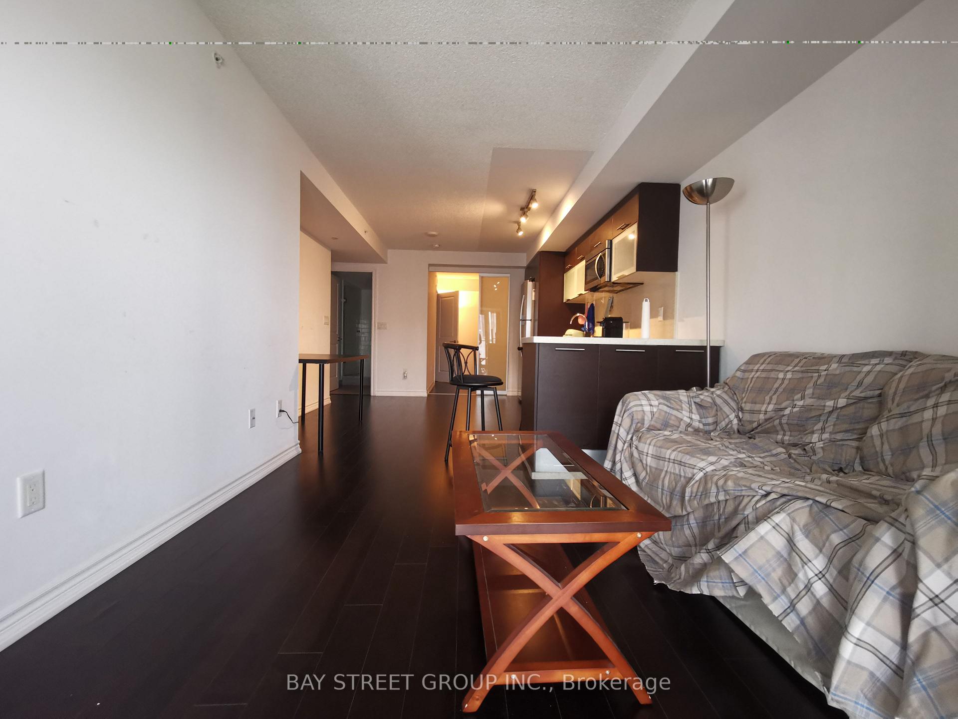 Photo 3 of Unit 1809, 386 Yonge Street, Toronto, Bay Street Corridor — HOMEH