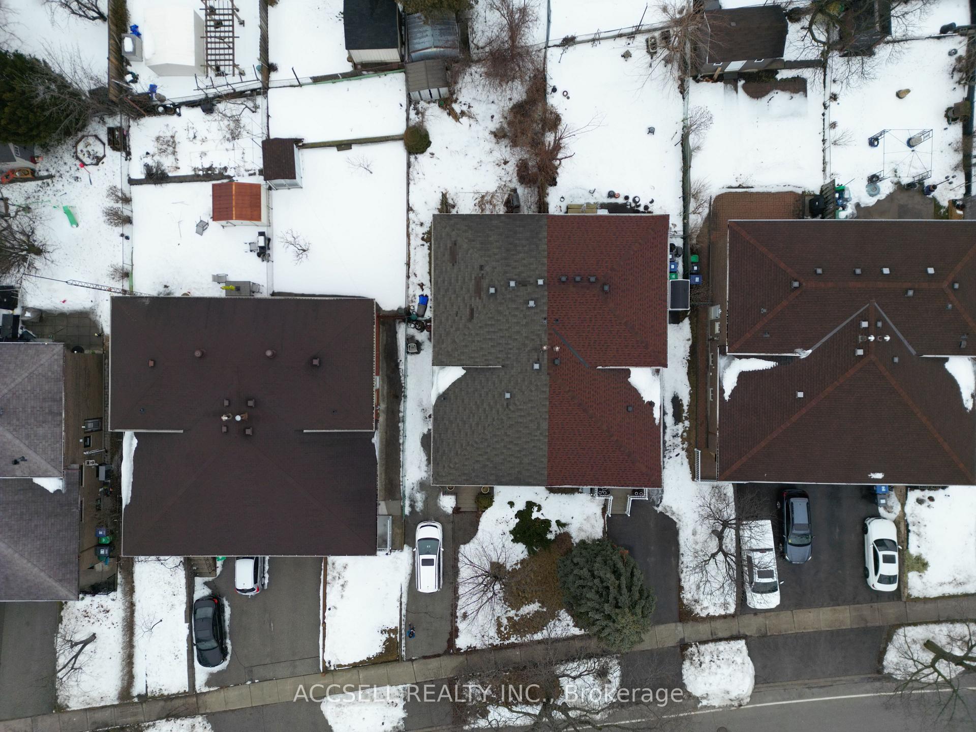 Photo 18 of 1055 Claredale Road, Mississauga, Mineola — HOMEH
