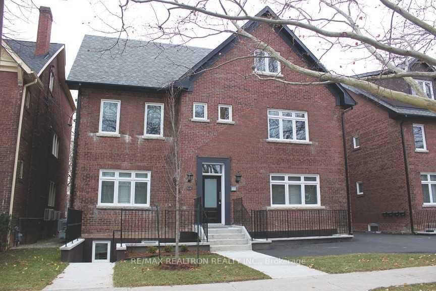 Photo 1 of Unit 2, 115 Chaplin Crescent, Toronto, Yonge-Eglinton — HOMEH