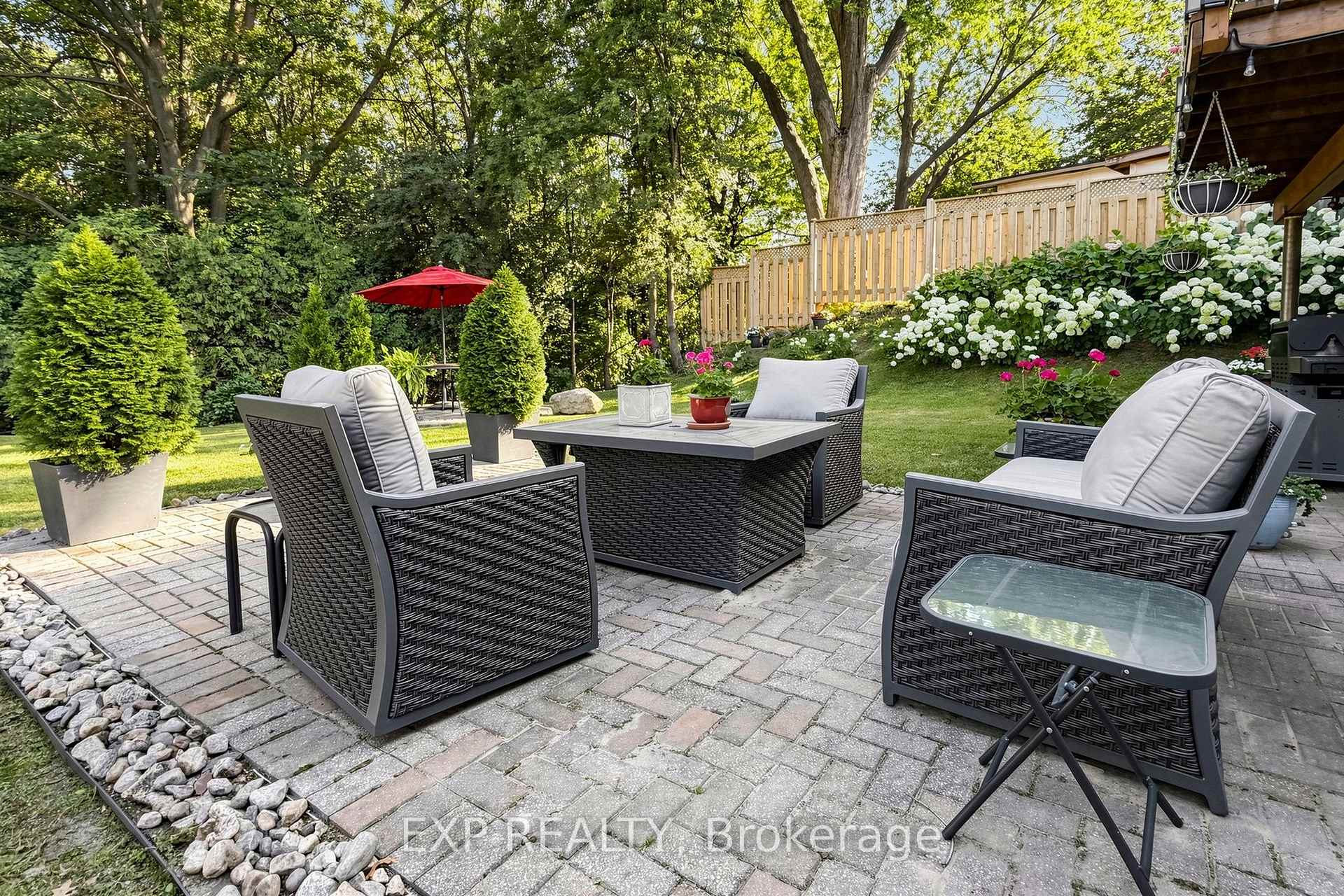 Photo 73 of 77 Letchworth Crescent, North York, Downsview-Roding-CFB — HOMEH