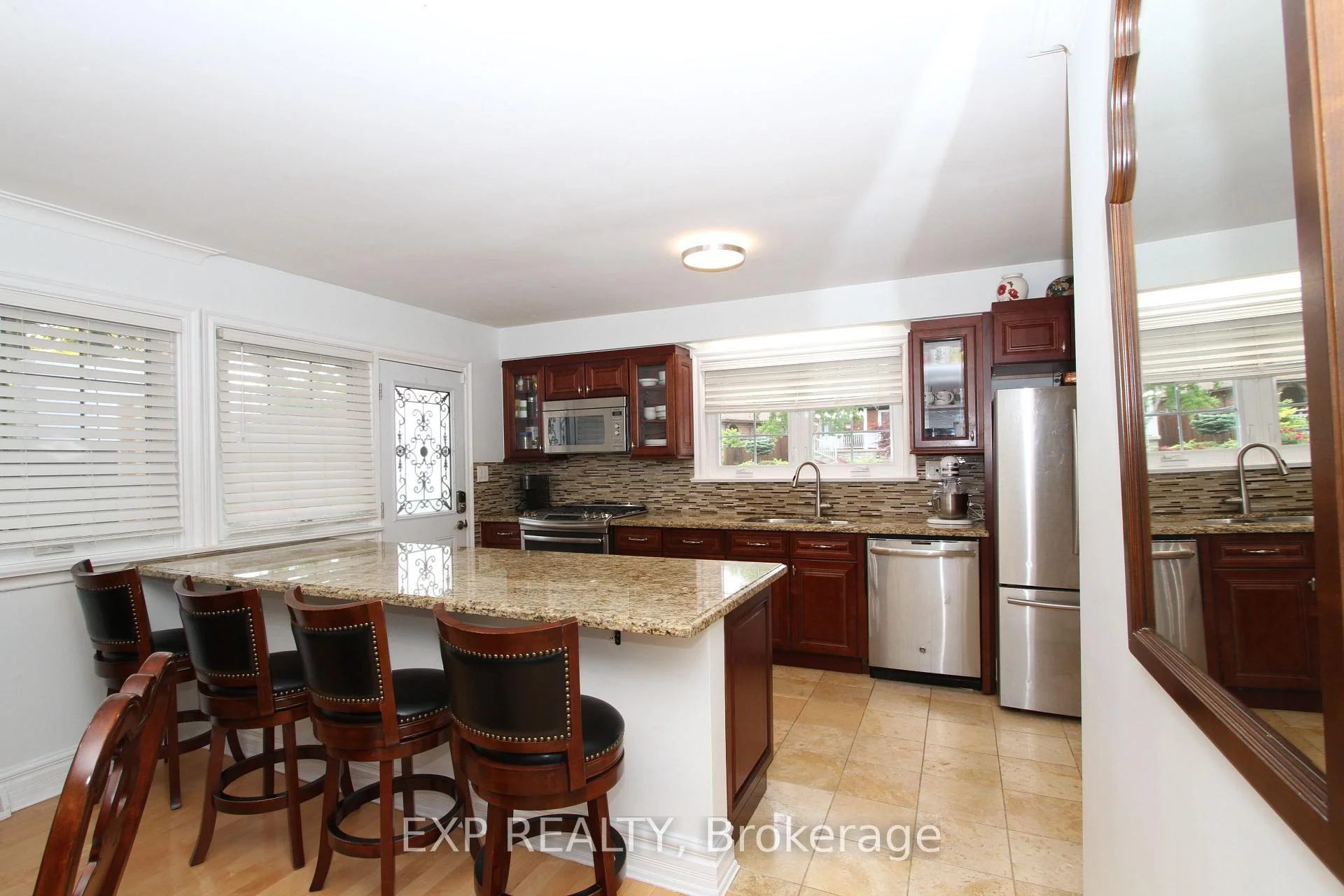 Photo 10 of 77 Letchworth Crescent, North York, Downsview-Roding-CFB — HOMEH