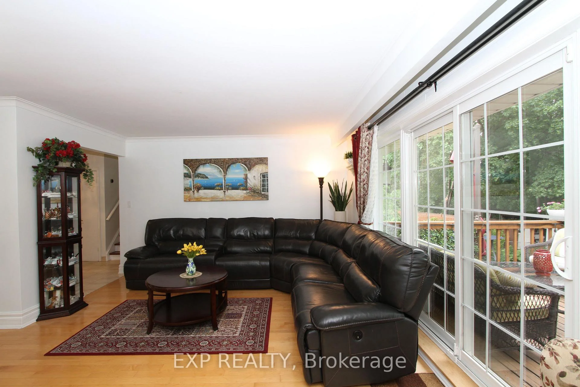 Photo 23 of 77 Letchworth Crescent, North York, Downsview-Roding-CFB — HOMEH