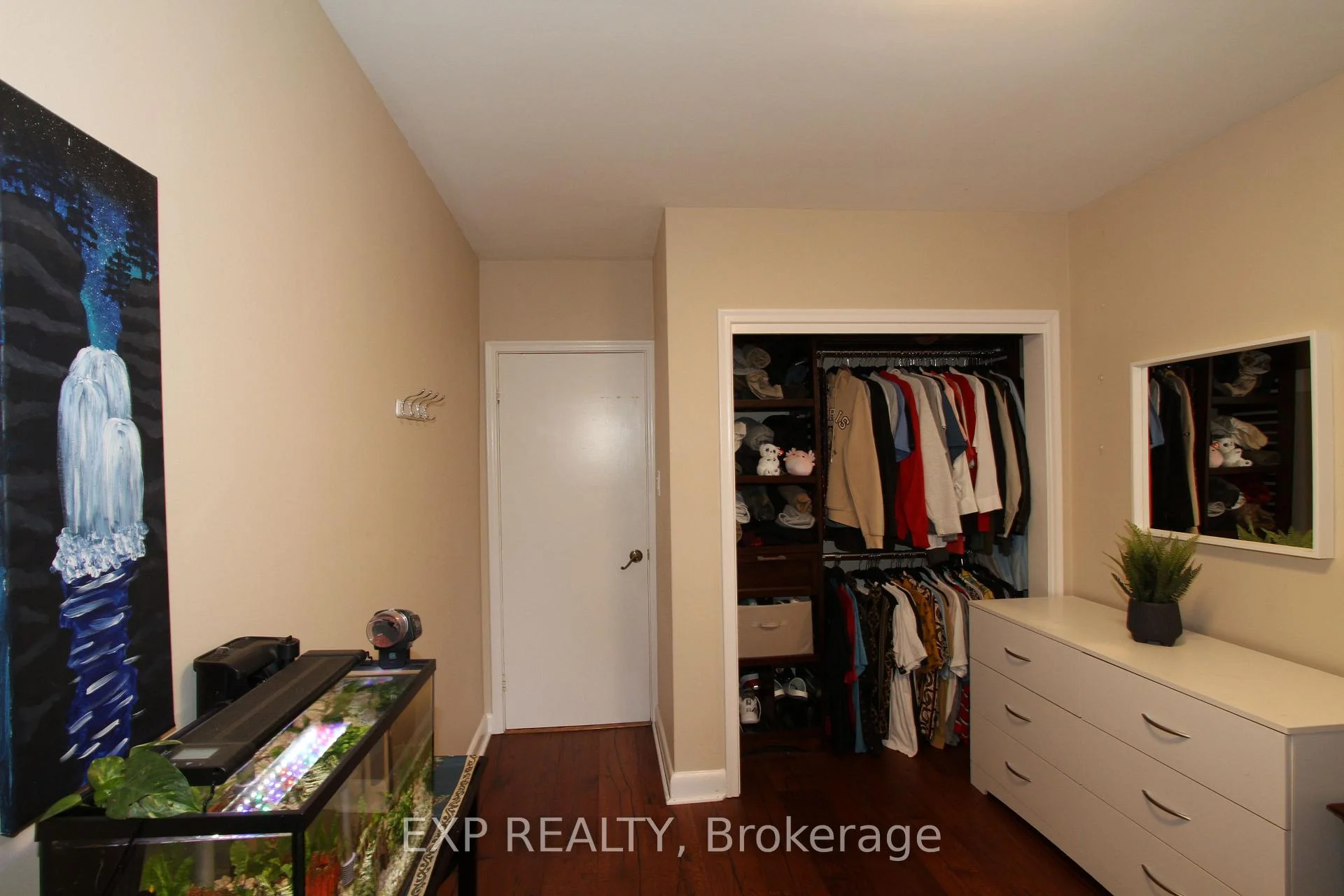 Photo 27 of 77 Letchworth Crescent, North York, Downsview-Roding-CFB — HOMEH