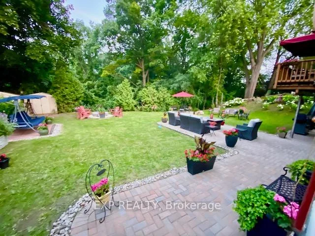 Photo 67 of 77 Letchworth Crescent, North York, Downsview-Roding-CFB — HOMEH