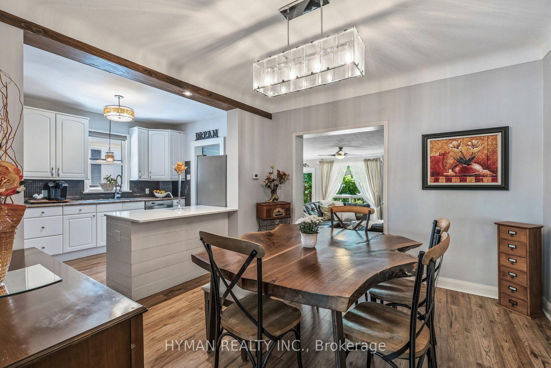 Photo 6 of 240 - 242 Russell Avenue, St. Catharines, Downtown — HOMEH