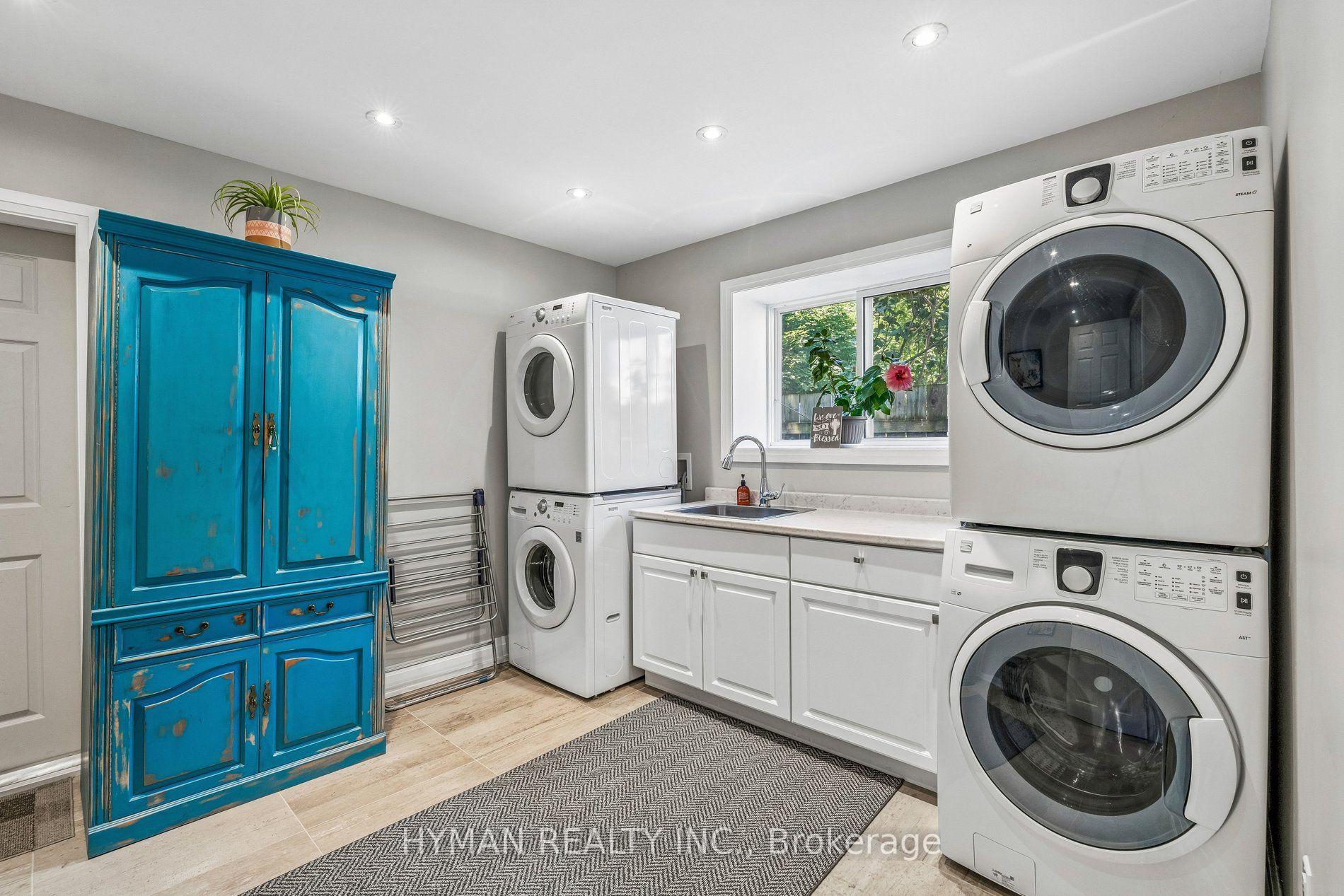Photo 14 of 240 - 242 Russell Avenue, St. Catharines, Downtown — HOMEH