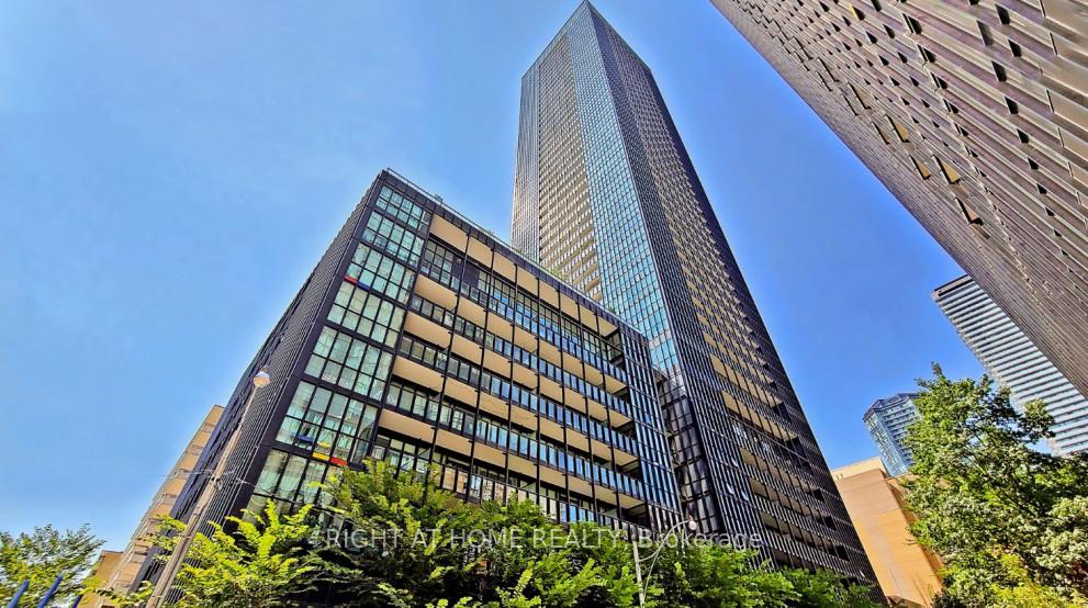 Photo 5 of Unit 520, 101 Charles Street E, Toronto, Church-Yonge Corridor — HOMEH
