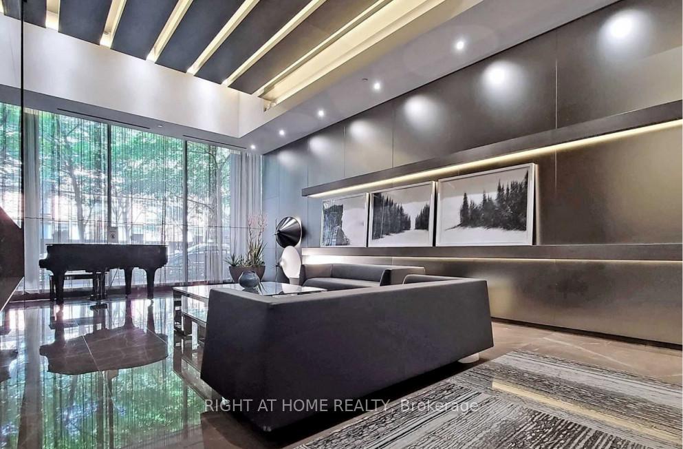 Photo 7 of Unit 520, 101 Charles Street E, Toronto, Church-Yonge Corridor — HOMEH