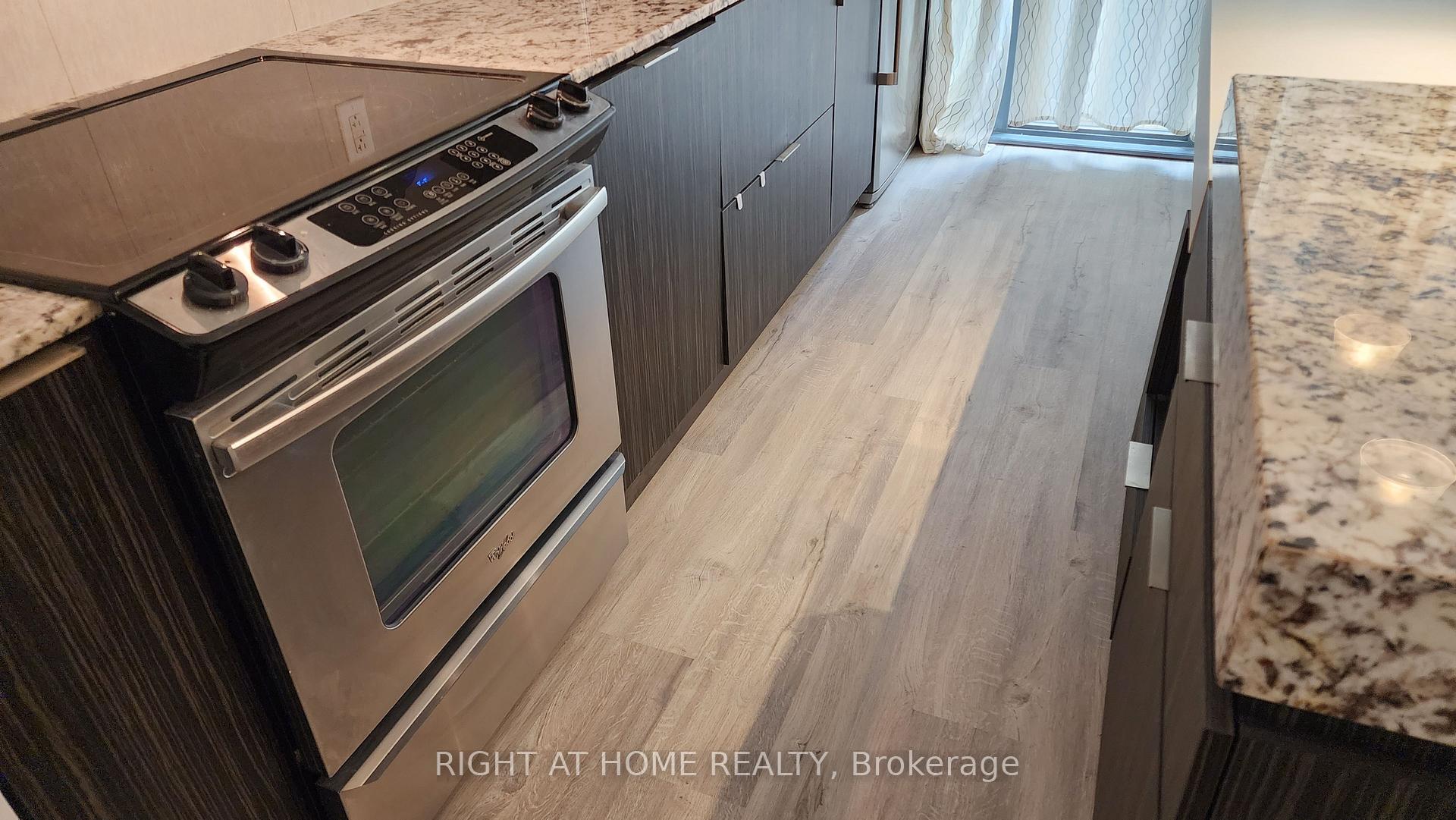 Photo 31 of Unit 520, 101 Charles Street E, Toronto, Church-Yonge Corridor — HOMEH