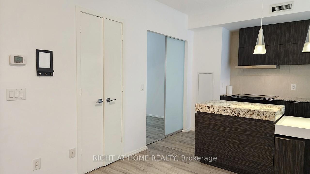 Photo 37 of Unit 520, 101 Charles Street E, Toronto, Church-Yonge Corridor — HOMEH