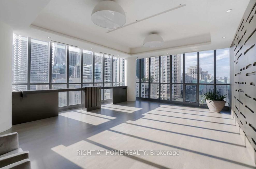 Photo 23 of Unit 520, 101 Charles Street E, Toronto, Church-Yonge Corridor — HOMEH
