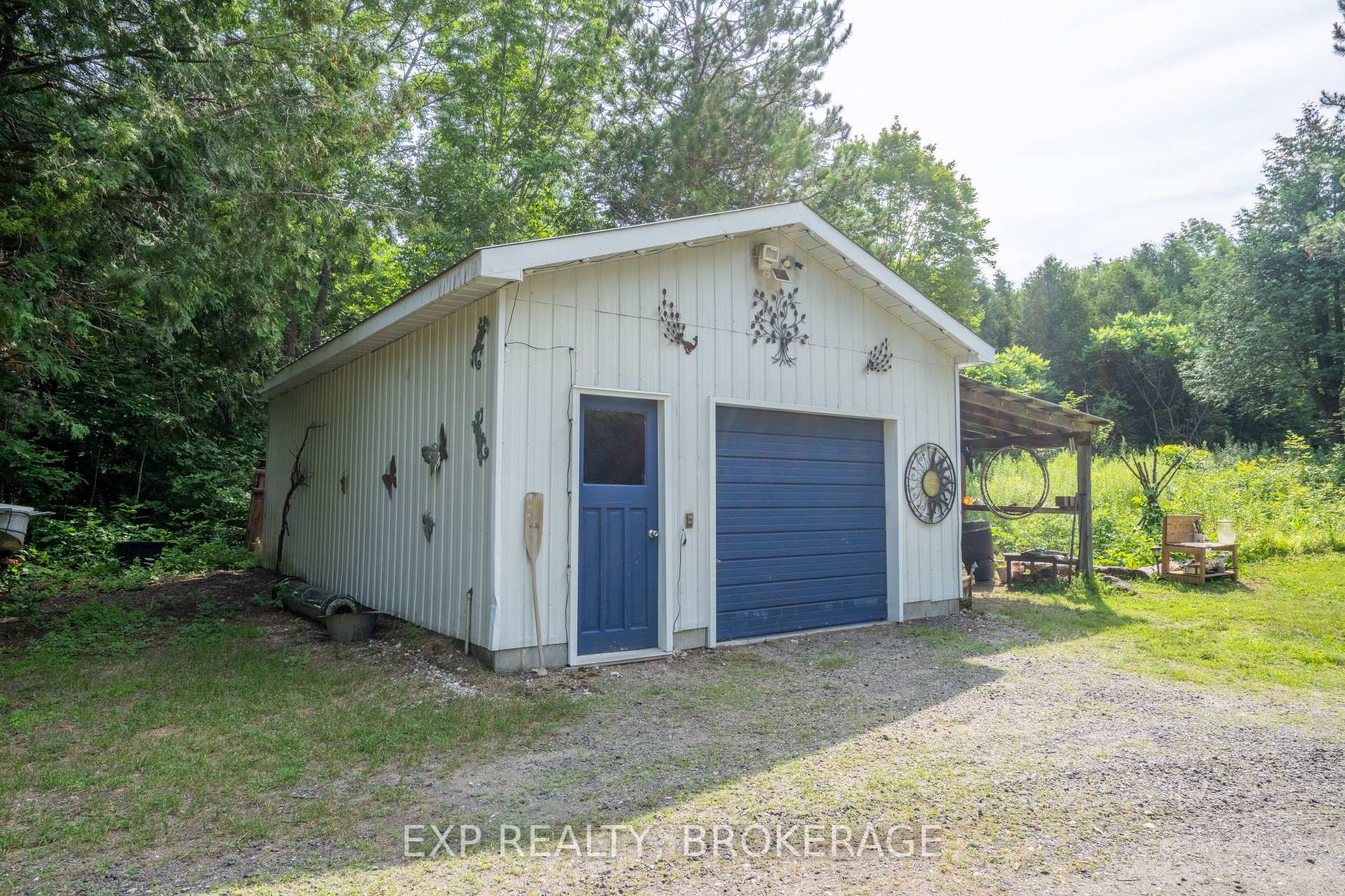Photo 26 of 1026 Arcol Road, Frontenac, Frontenac North — HOMEH