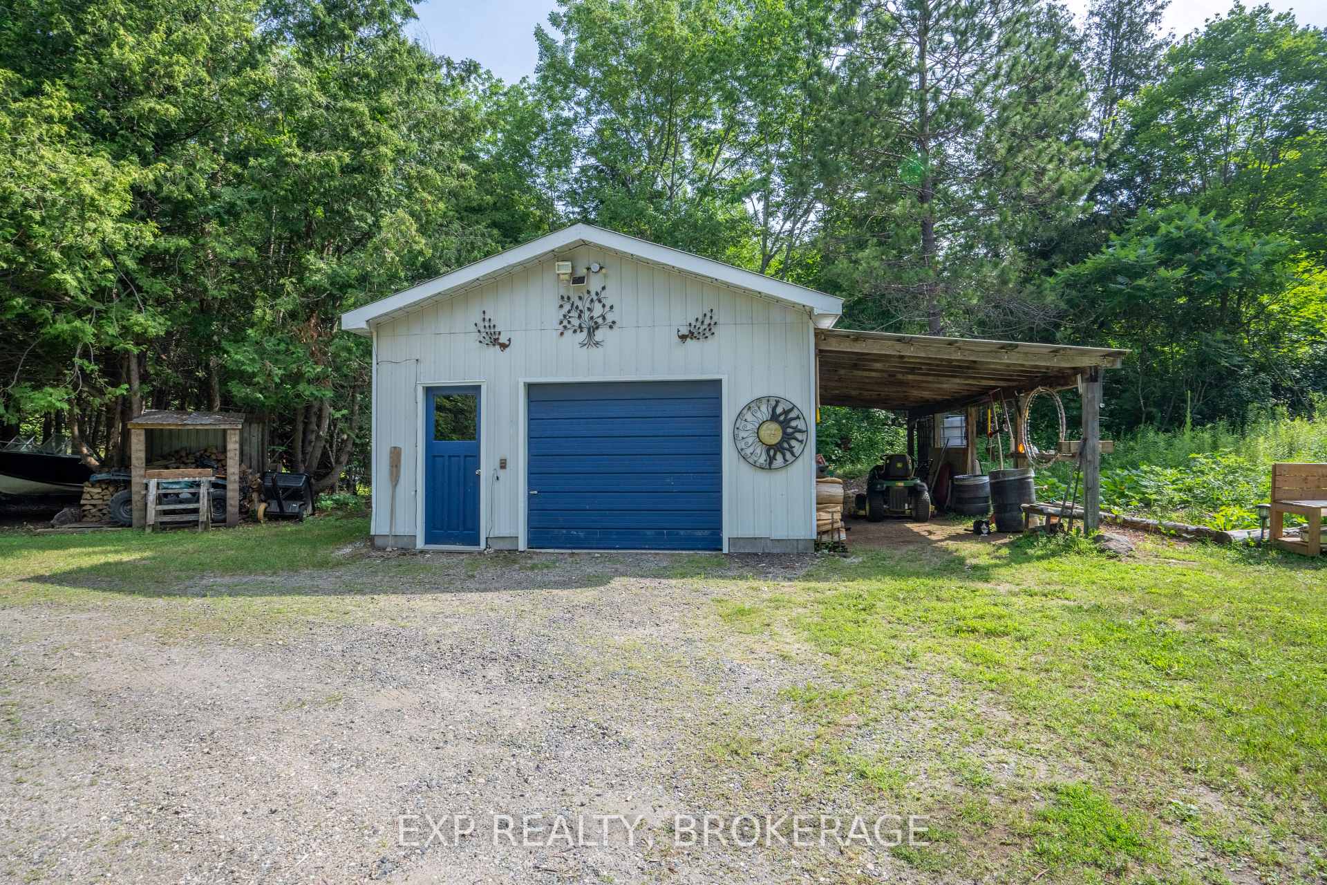 Photo 27 of 1026 Arcol Road, Frontenac, Frontenac North — HOMEH