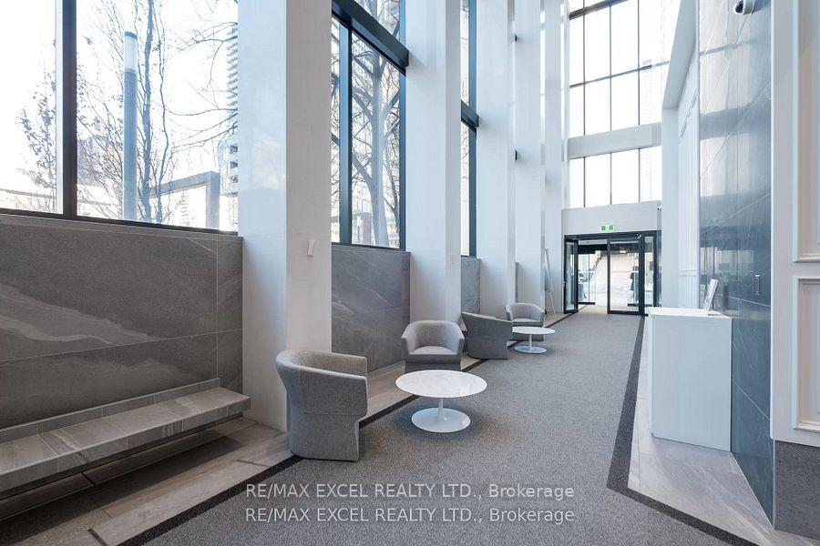 Photo 3 of Unit 3805, 3 Gloucester Street, Toronto, Church-Yonge Corridor — HOMEH