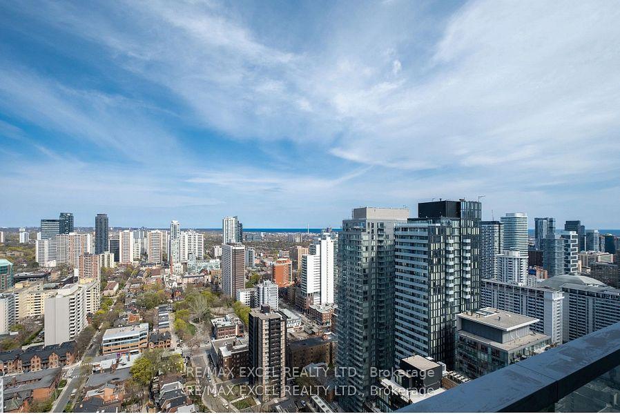 Photo 9 of Unit 3805, 3 Gloucester Street, Toronto, Church-Yonge Corridor — HOMEH