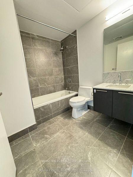 Photo 12 of Unit 3805, 3 Gloucester Street, Toronto, Church-Yonge Corridor — HOMEH