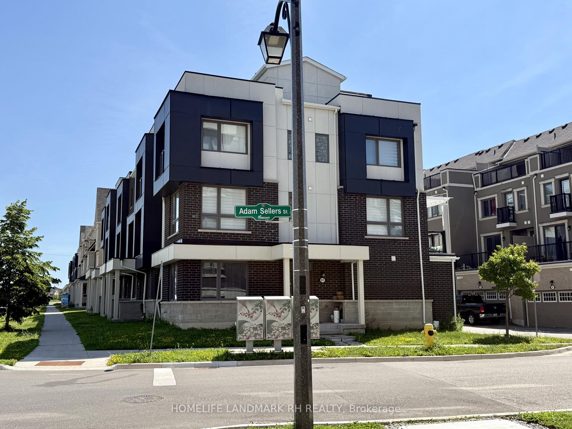 Photo 26 of Unit 312, 58 Adam Sellers Street, Markham, Cornell — HOMEH