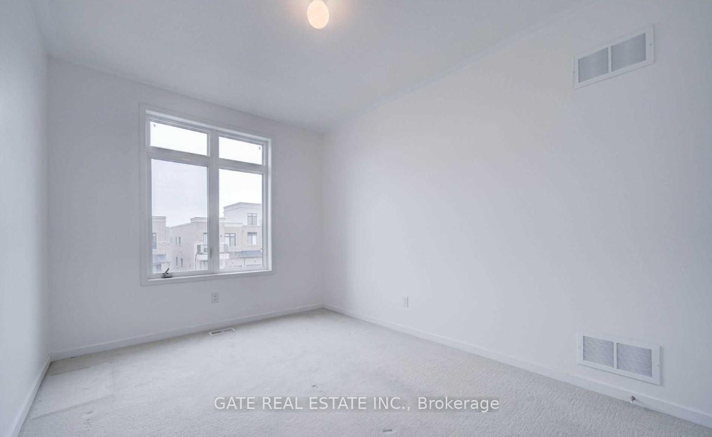 Photo 32 of 189 Elyse Court, Aurora, Bayview Northeast — HOMEH