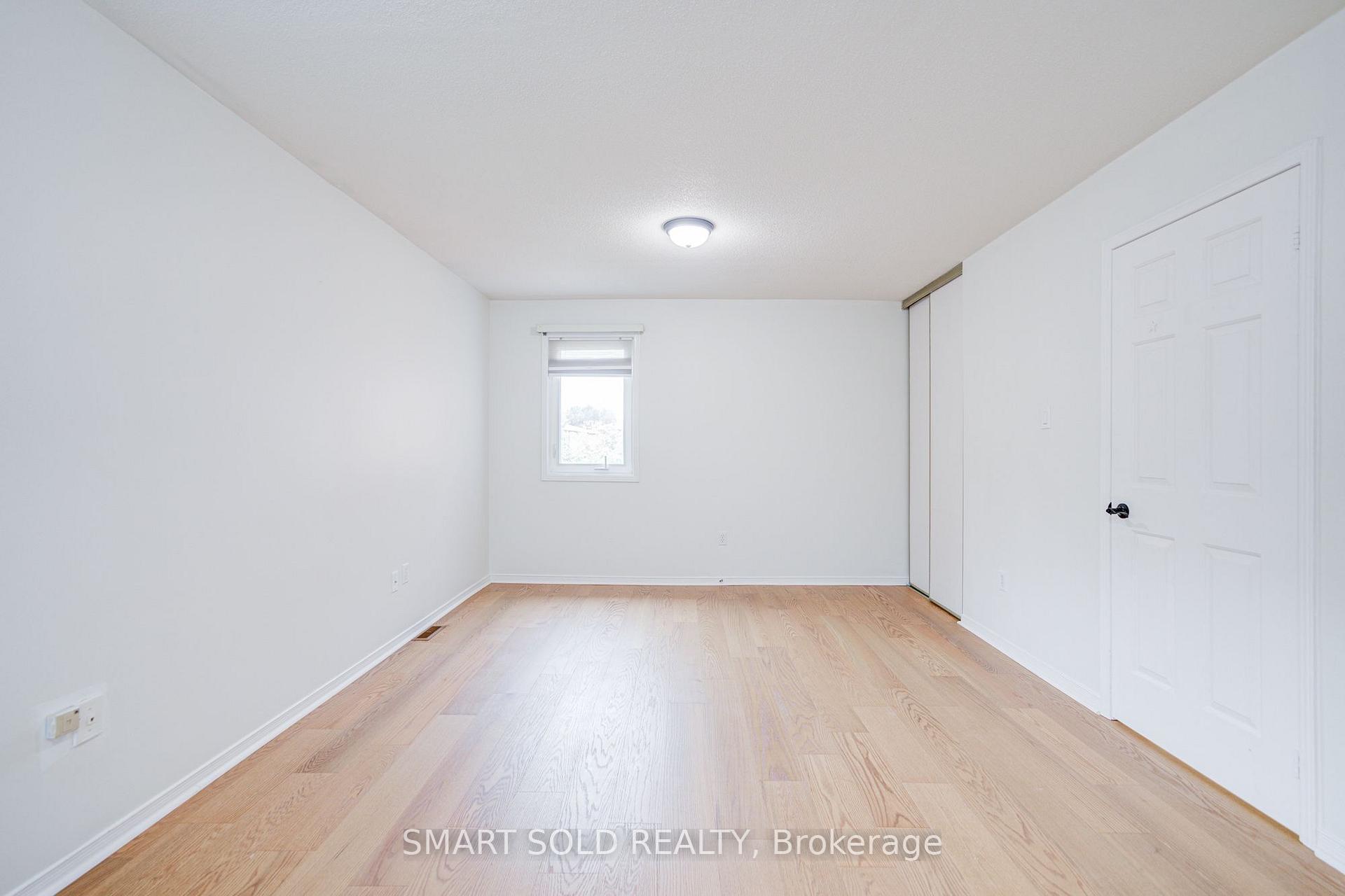 Photo 26 of 19 Justus Drive, Richmond Hill, Devonsleigh — HOMEH