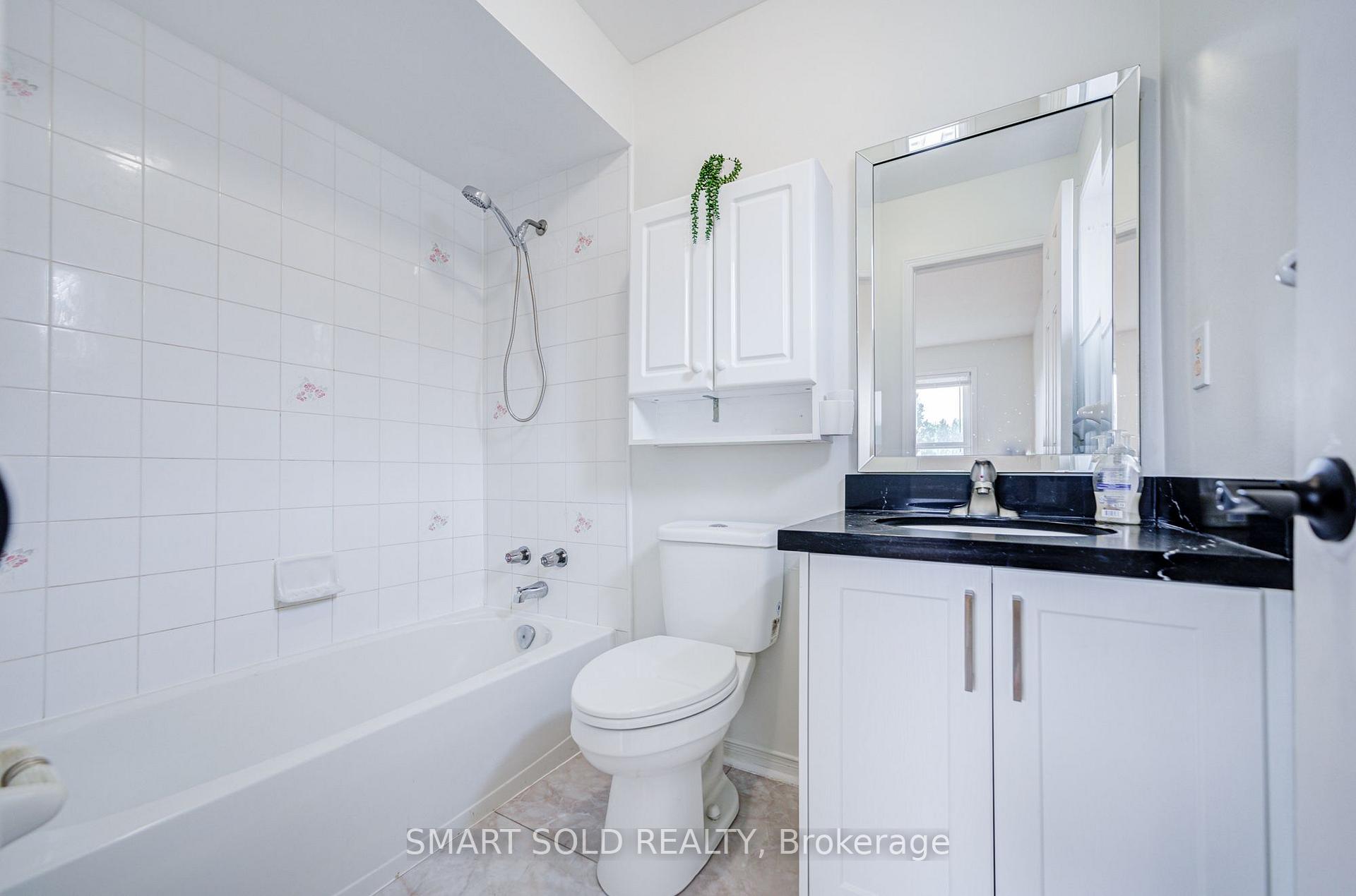 Photo 30 of 19 Justus Drive, Richmond Hill, Devonsleigh — HOMEH