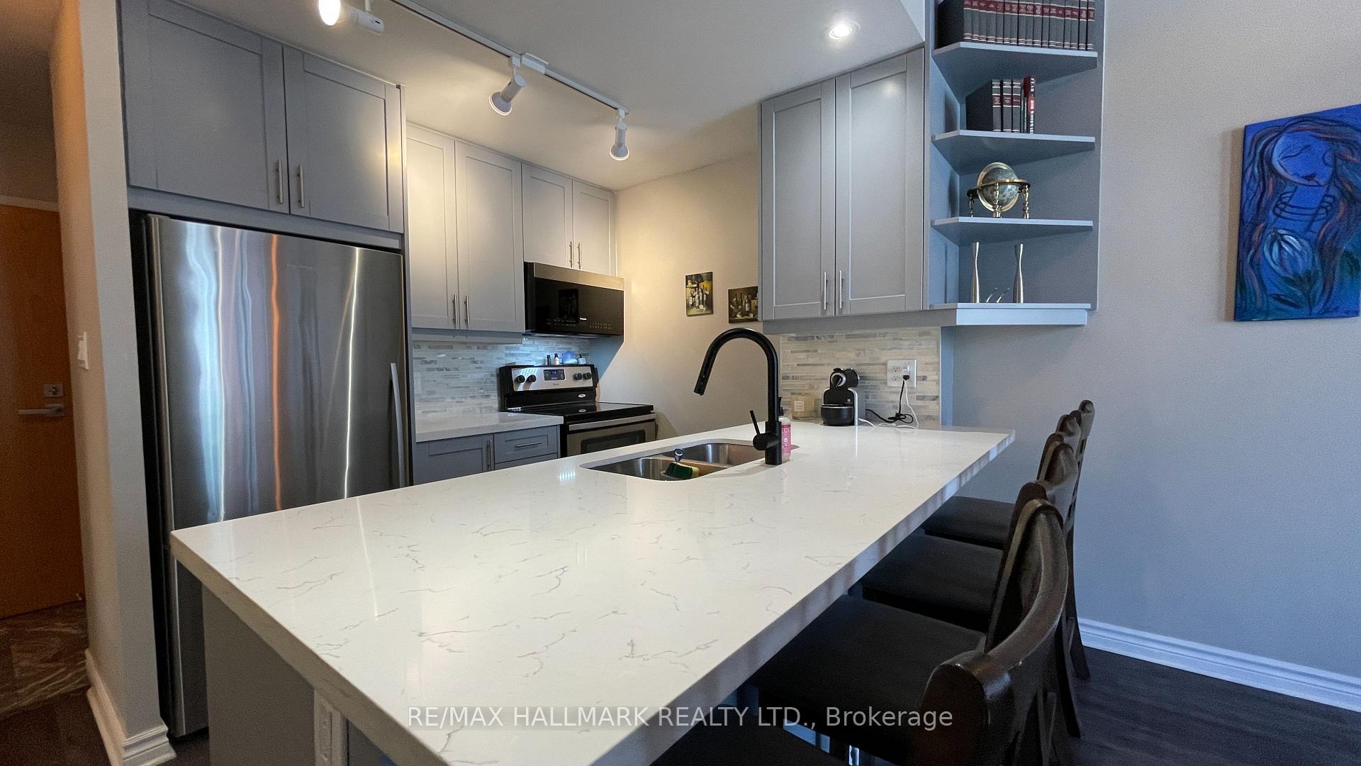 Photo 3 of Unit 601, 39 Jarvis Street, Toronto, Moss Park — HOMEH