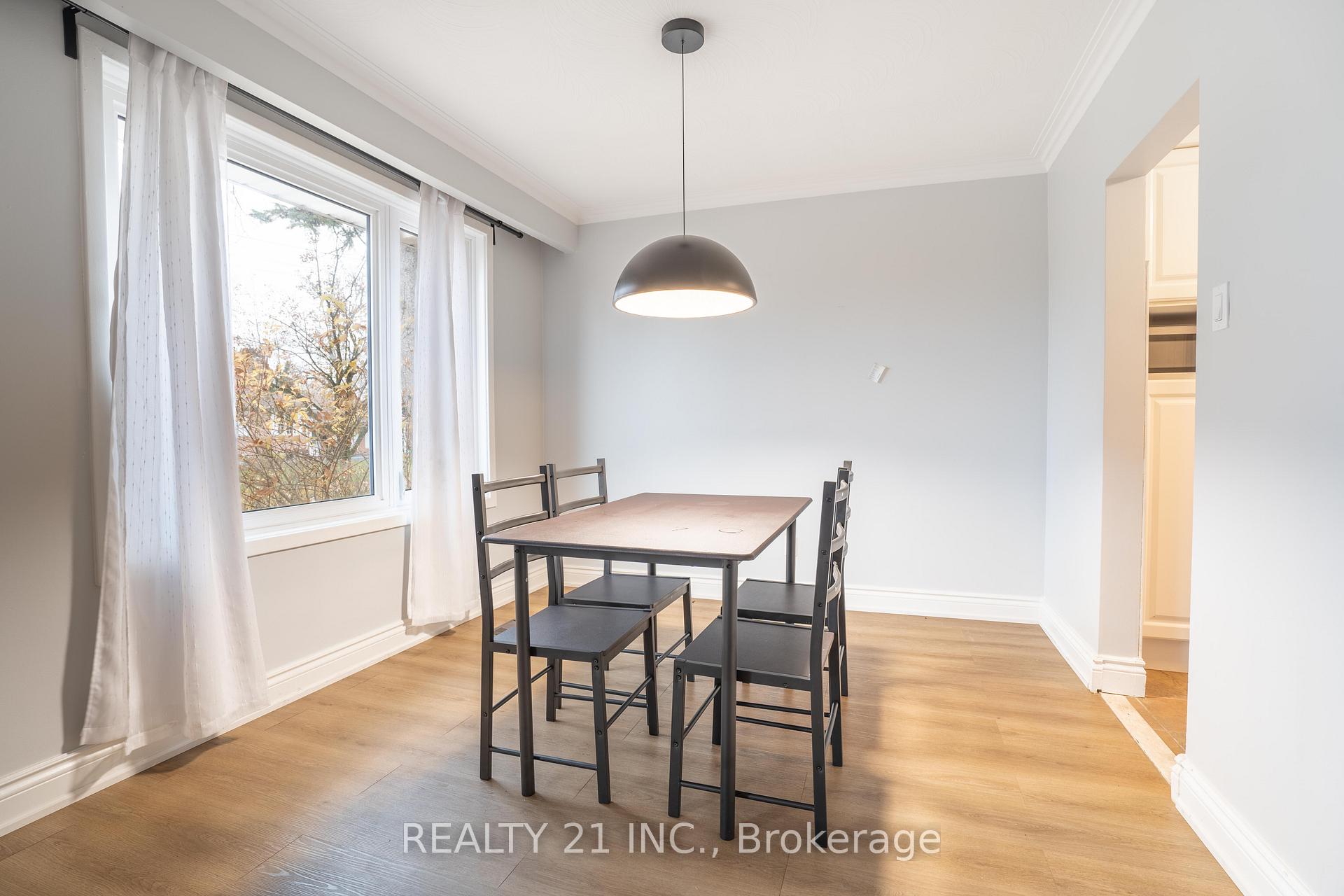 Photo 4 of 7 Brightside Drive, Scarborough, West Hill — HOMEH
