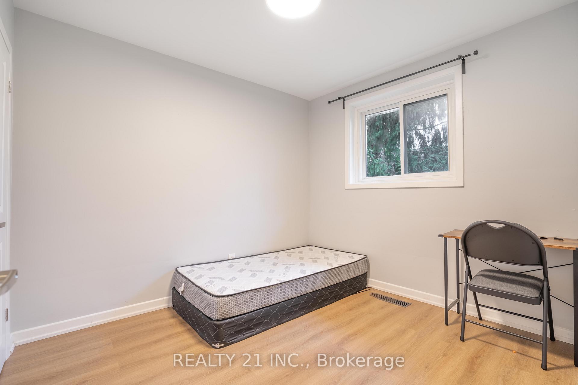 Photo 12 of 7 Brightside Drive, Scarborough, West Hill — HOMEH