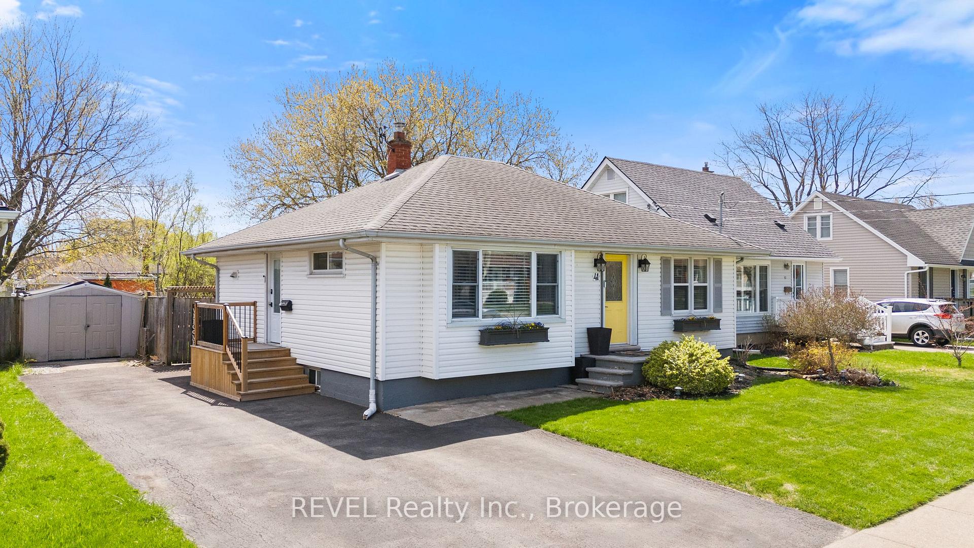 Photo 3 of 41 Rose Avenue, Thorold, Thorold Downtown — HOMEH