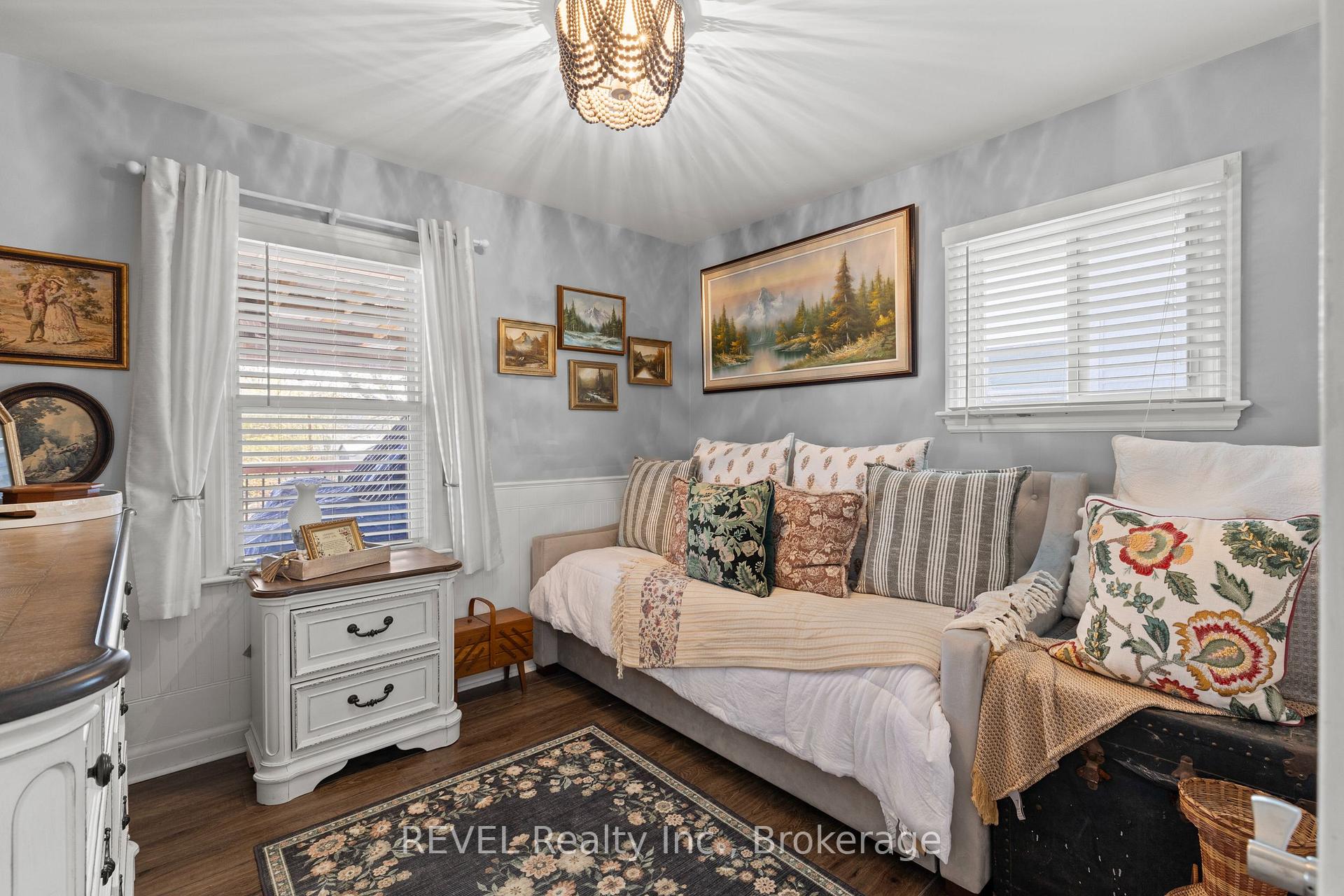 Photo 15 of 41 Rose Avenue, Thorold, Thorold Downtown — HOMEH