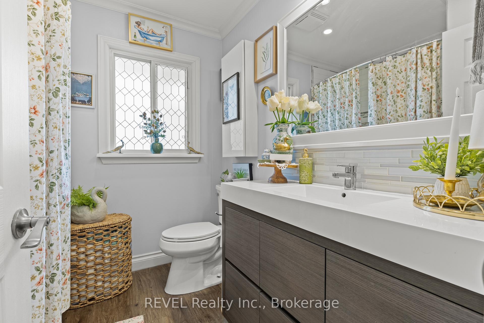 Photo 16 of 41 Rose Avenue, Thorold, Thorold Downtown — HOMEH
