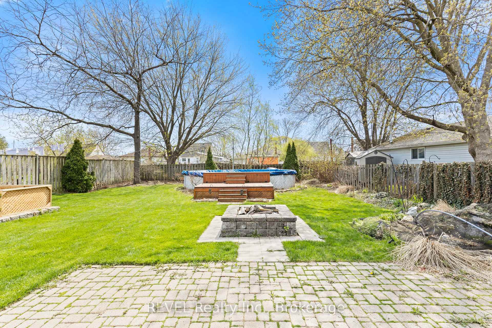 Photo 28 of 41 Rose Avenue, Thorold, Thorold Downtown — HOMEH