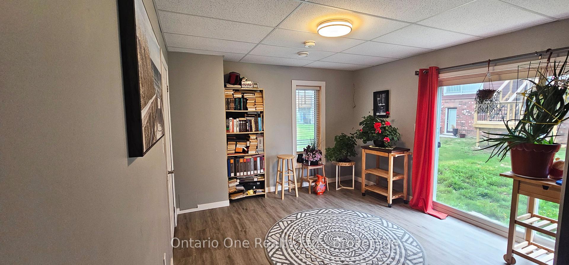 Photo 14 of 24 Surf Drive, Wasaga Beach — HOMEH
