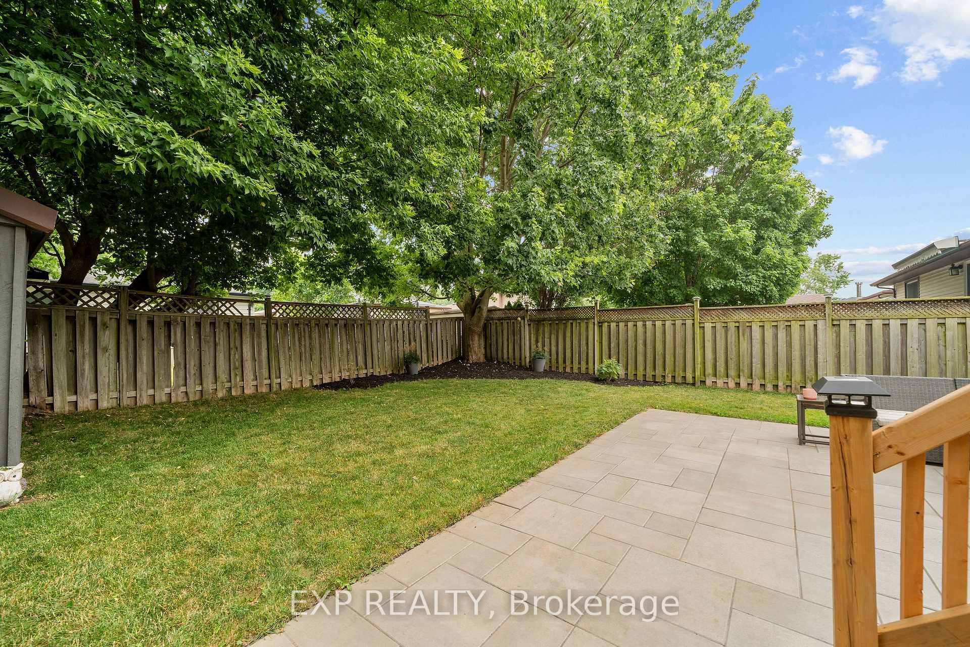 Photo 24 of 103 Clara Crescent, London, South X — HOMEH