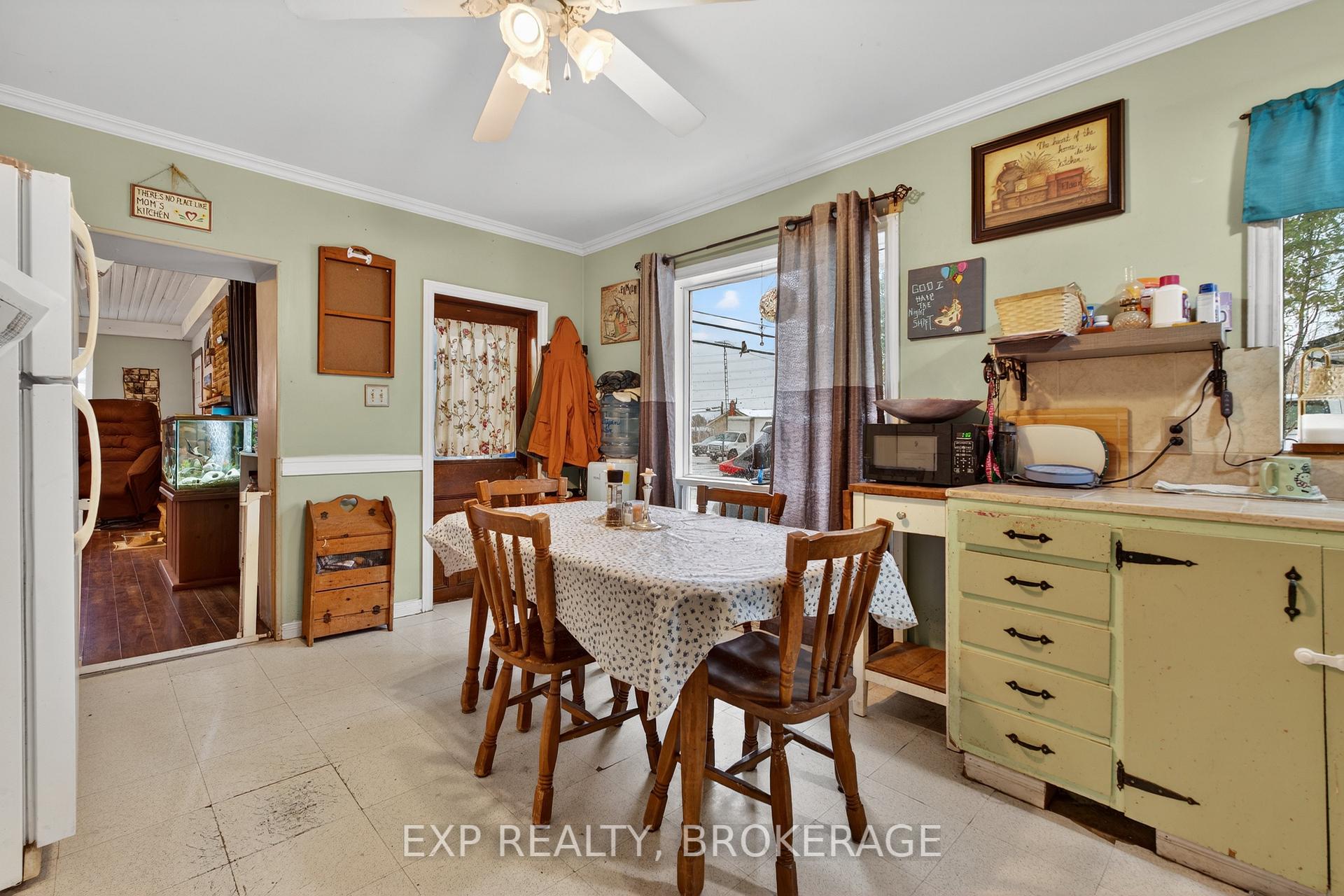 Photo 18 of 2295 Sydenham Road, Kingston, City North of 401 — HOMEH