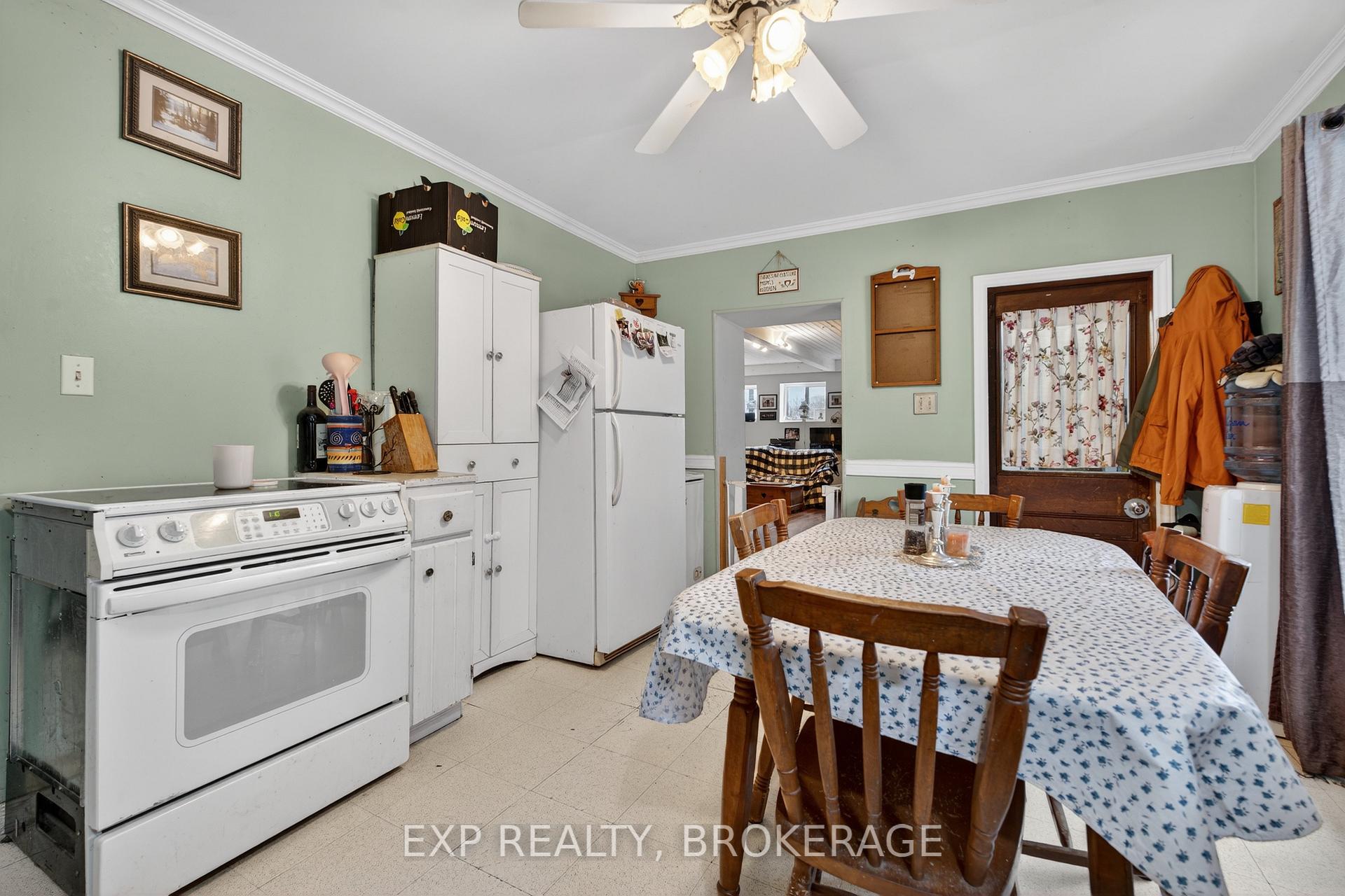 Photo 22 of 2295 Sydenham Road, Kingston, City North of 401 — HOMEH