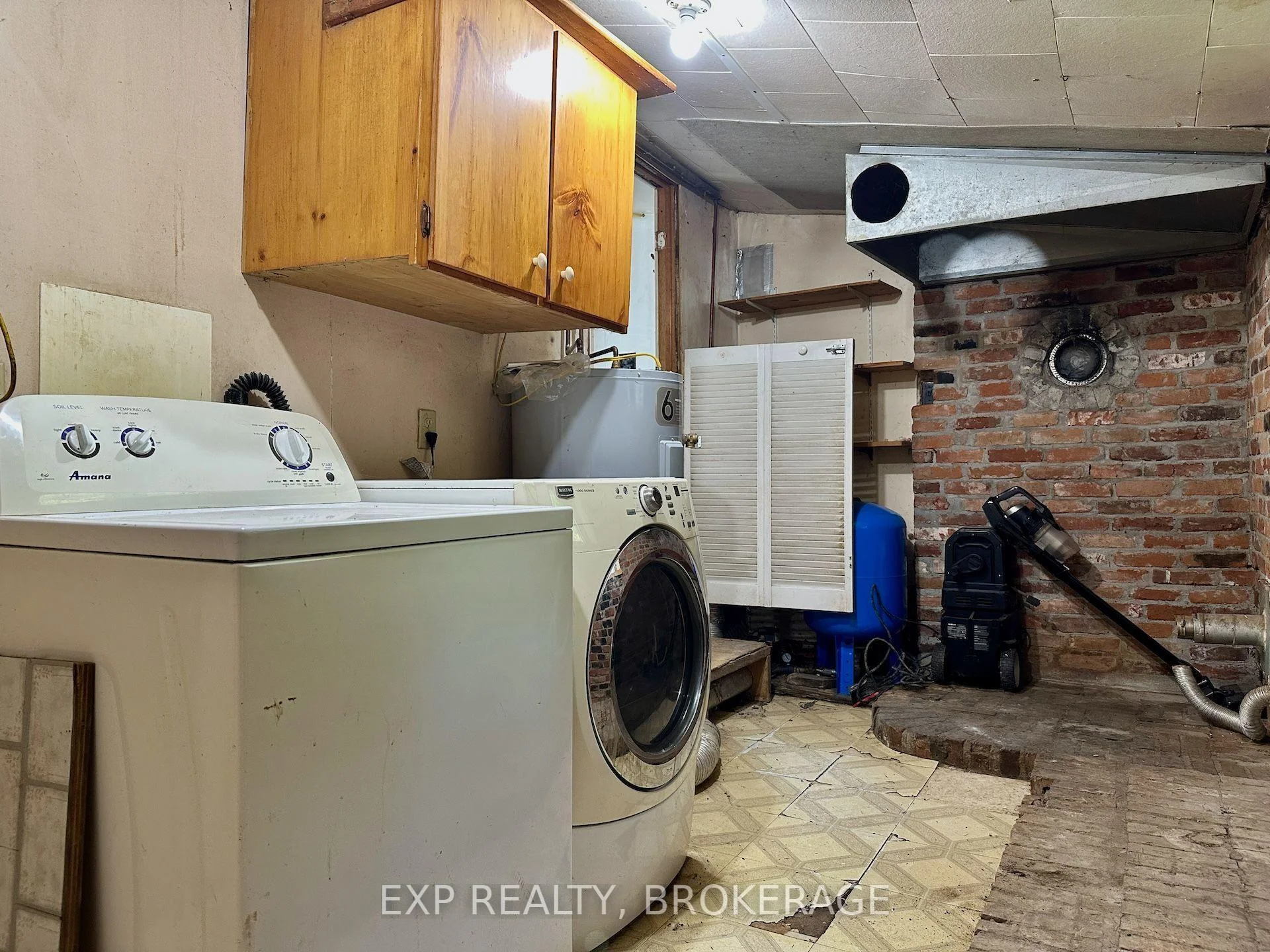 Photo 17 of 2295 Sydenham Road, Kingston, City North of 401 — HOMEH