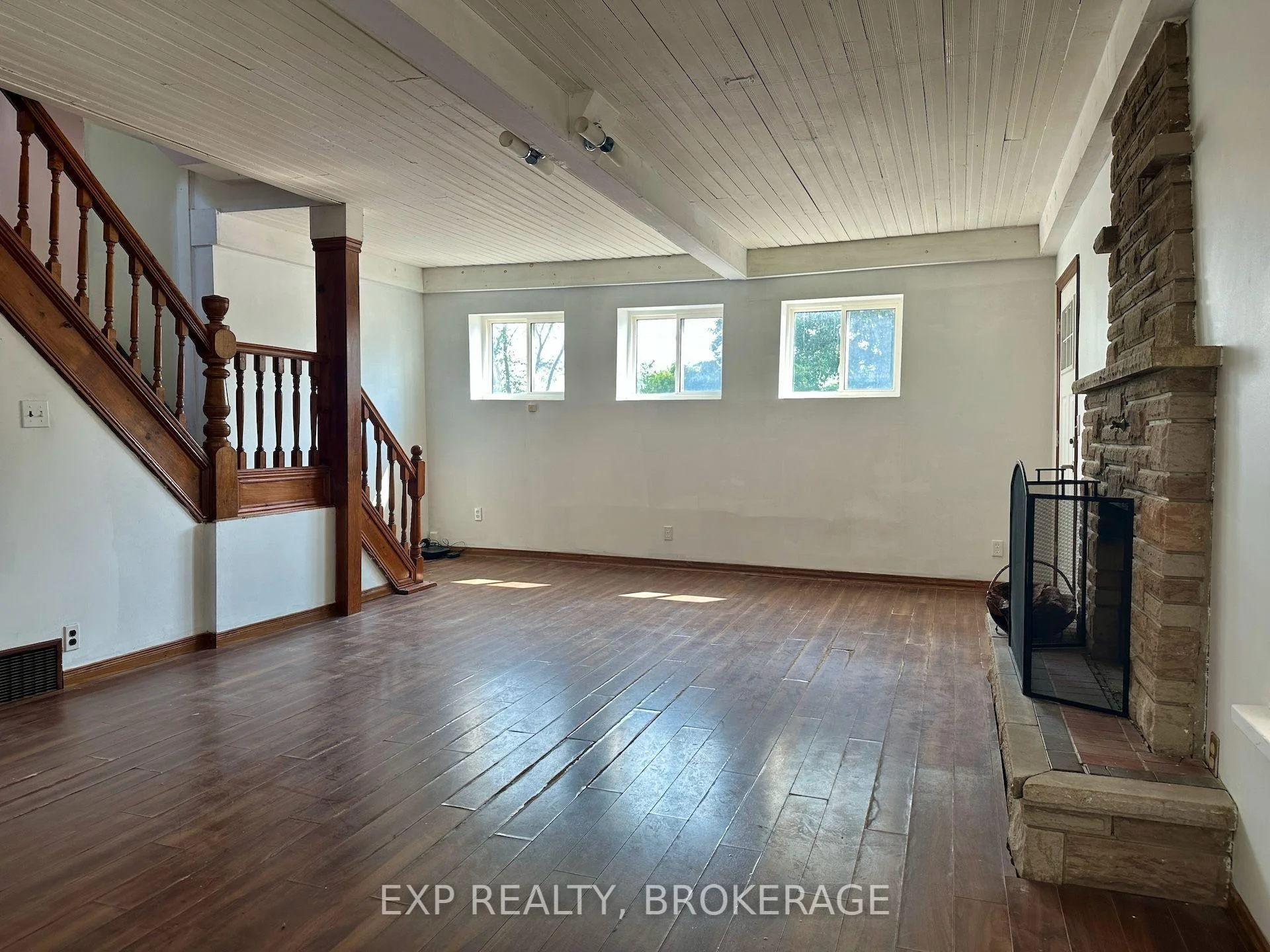 Photo 19 of 2295 Sydenham Road, Kingston, City North of 401 — HOMEH