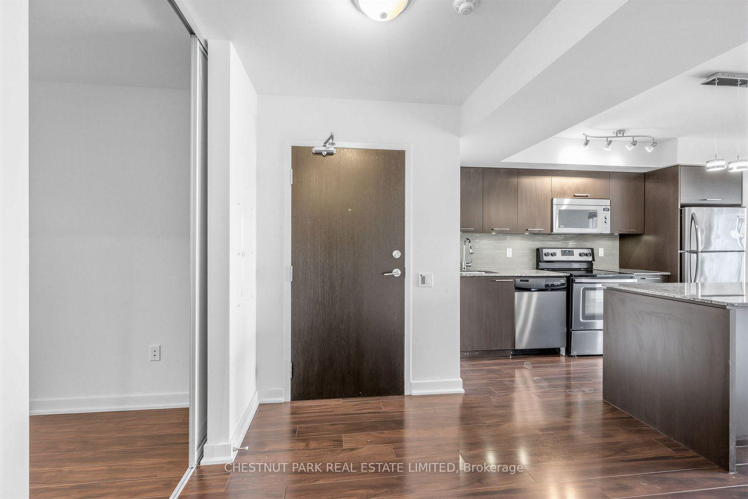 Photo 14 of Unit 703, 78 Tecumseth Street, Toronto, Niagara — HOMEH