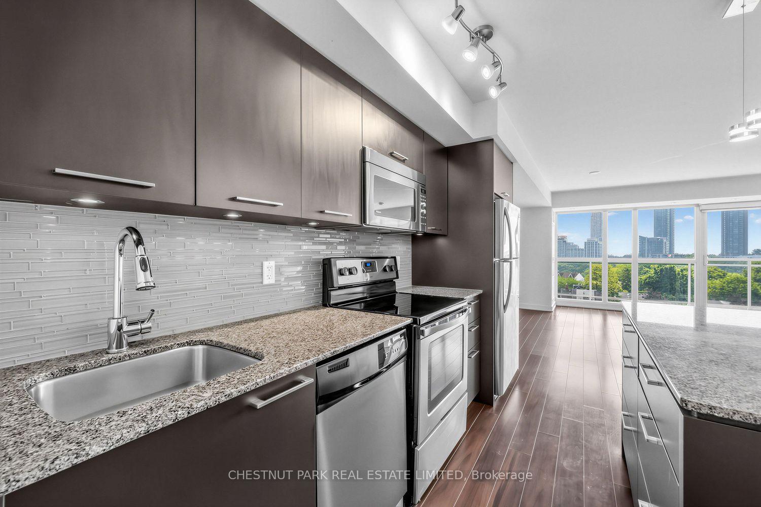 Photo 16 of Unit 703, 78 Tecumseth Street, Toronto, Niagara — HOMEH