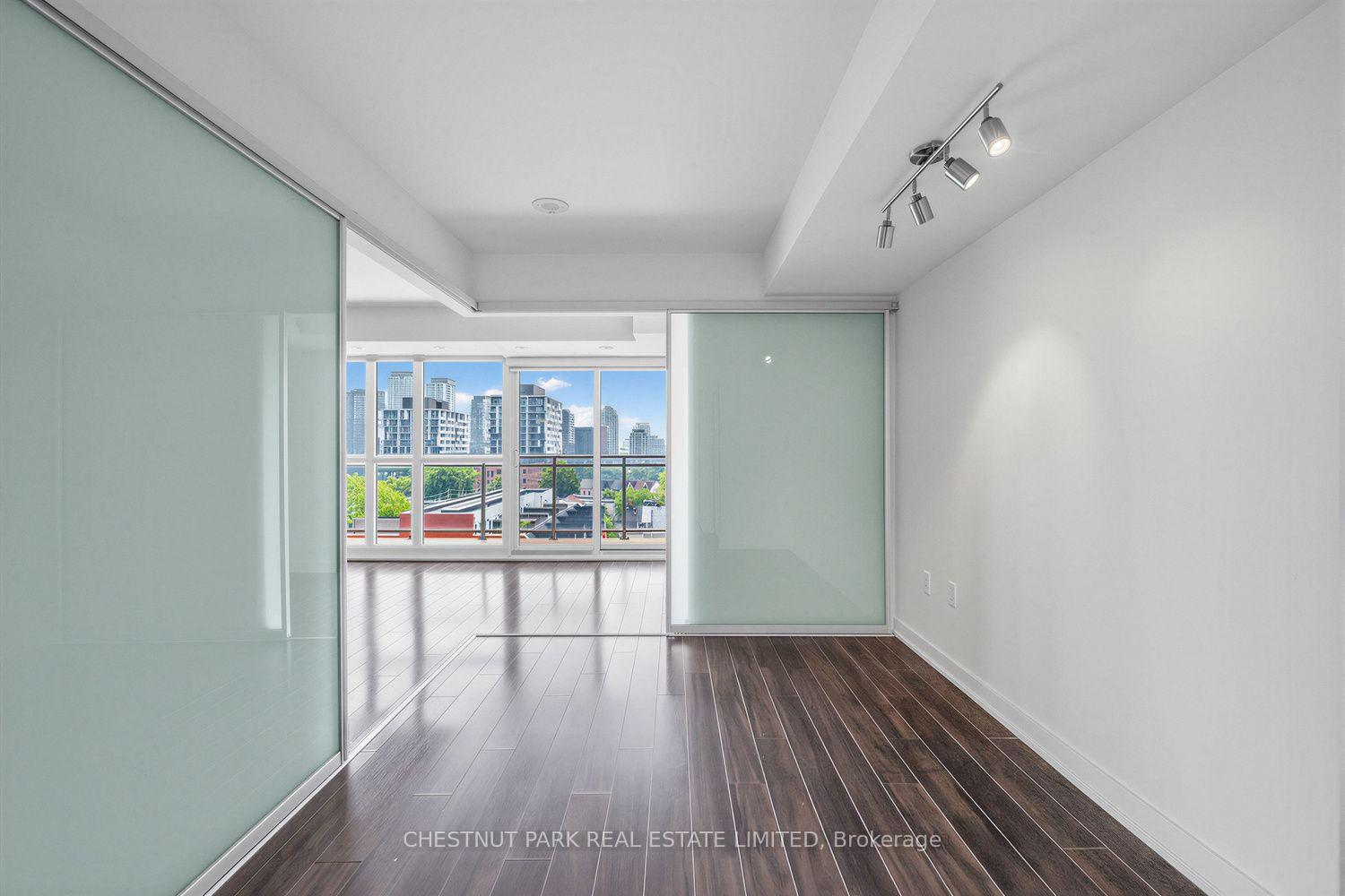 Photo 5 of Unit 703, 78 Tecumseth Street, Toronto, Niagara — HOMEH